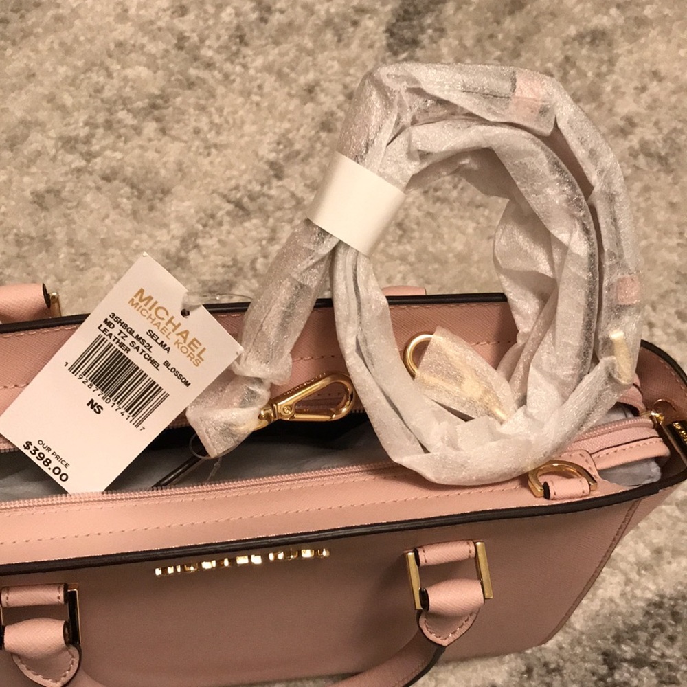 Michael Kors Pink Bag - Picture 4 of 12